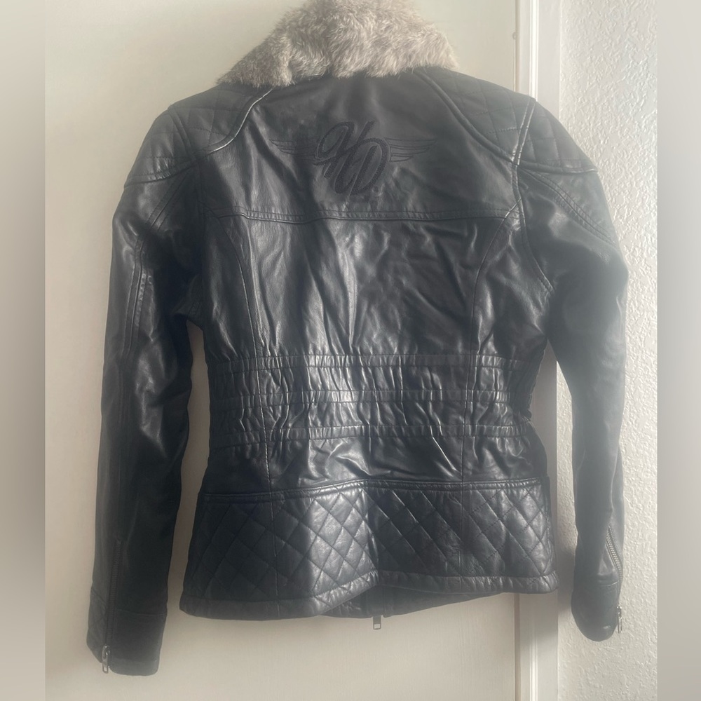 Y2K style Harley Davidson Madeline Quilted Leather Fur Jacket Collar Biker - Picture 4 of 4
